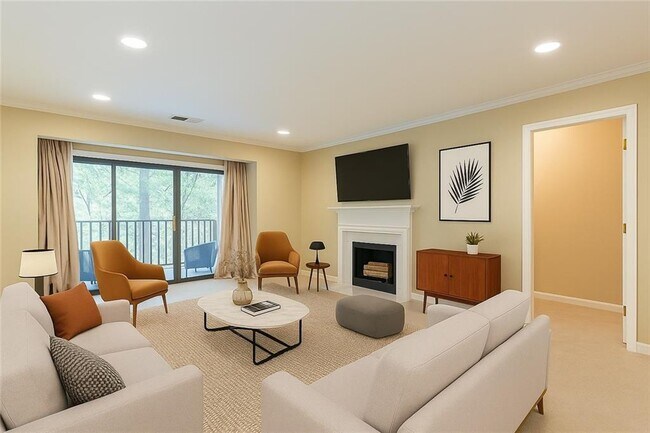 Building Photo - 28106 Plantation Dr NE