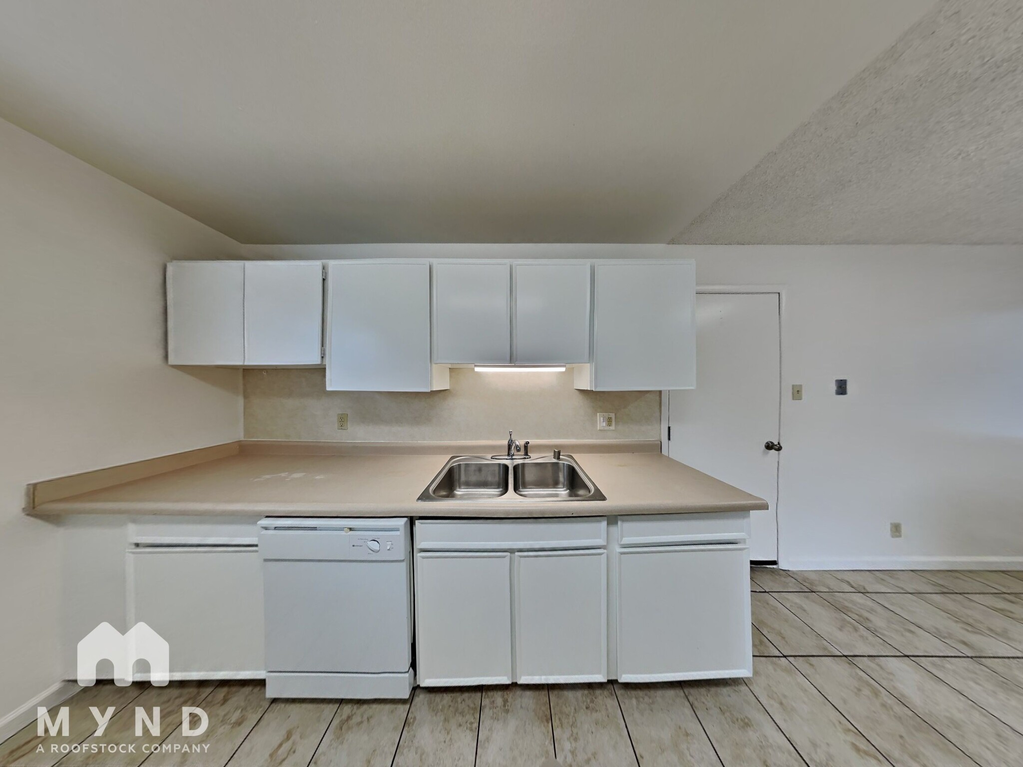 Building Photo - 3270 Probasco Way