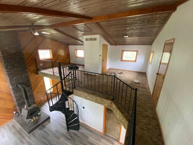 Building Photo - 30013 Butler Ave