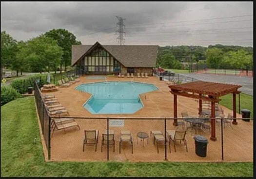 Pool with clubhouse - 8514 Madrid Ct