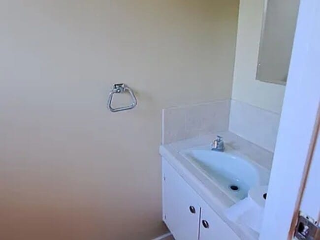 Building Photo - Charming 3BR House in Stockton