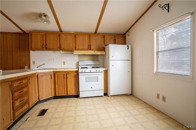 Building Photo - 108 Mountain View Ln