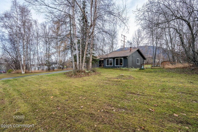 Building Photo - 22355 Whispering Birch Dr