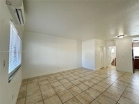 Building Photo - 1400 NE 56th St