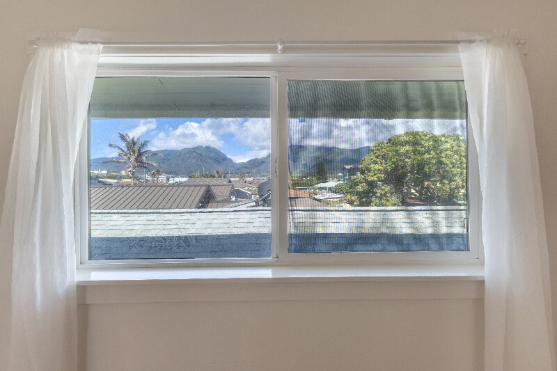 Building Photo - 534 Kaikoo St