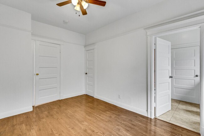 Building Photo - 1492 W 28th St