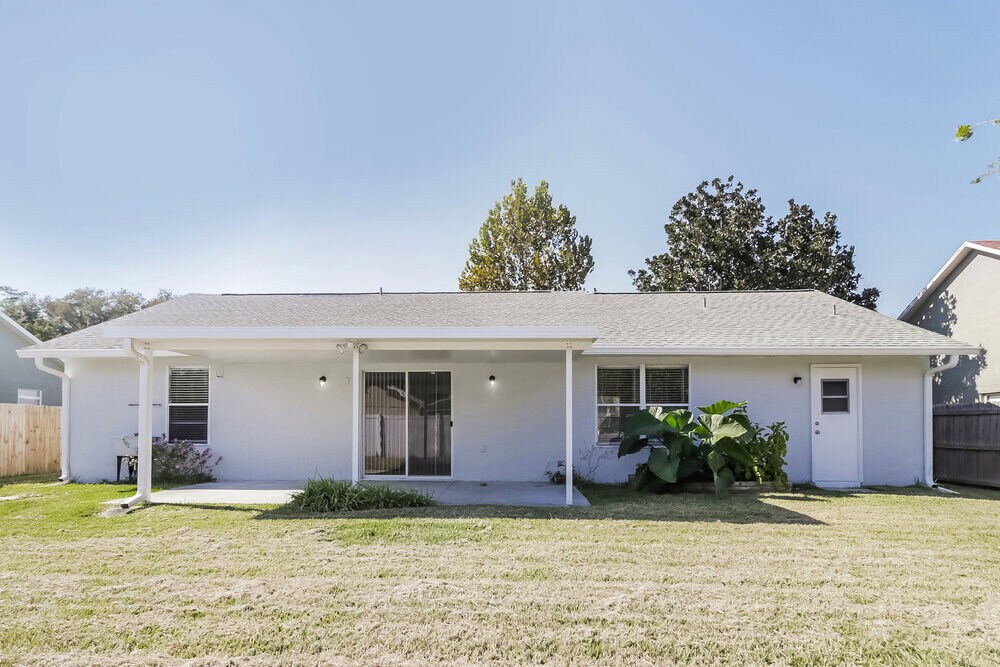 Building Photo - 3715 Running Water Dr