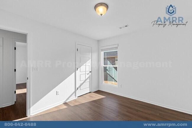 Building Photo - New Beginnings Start with AMRR: 3 Bedroom Home in Highfill, Arkansas, Near Bentonville!