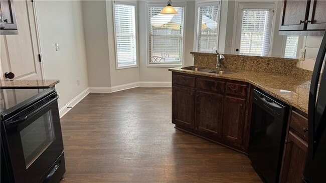 Building Photo - 1469 Dillard Heights Dr