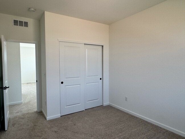 Building Photo - 5963 Sawdust Dr