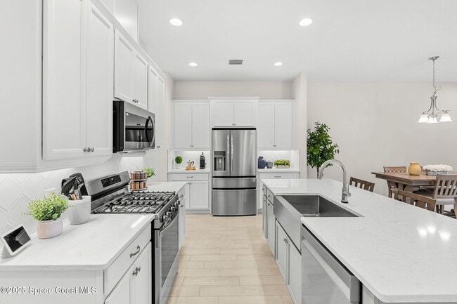 Building Photo - 7969 Cache Crk Ln