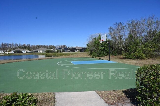 Building Photo - 16321 Treasure Point Dr
