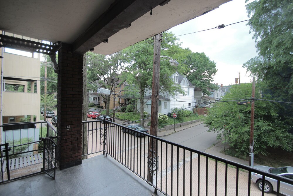 Building Photo - 609 Mifflin Ave