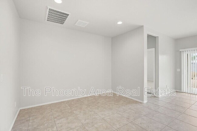 Building Photo - 7815 West Riverside Avenue