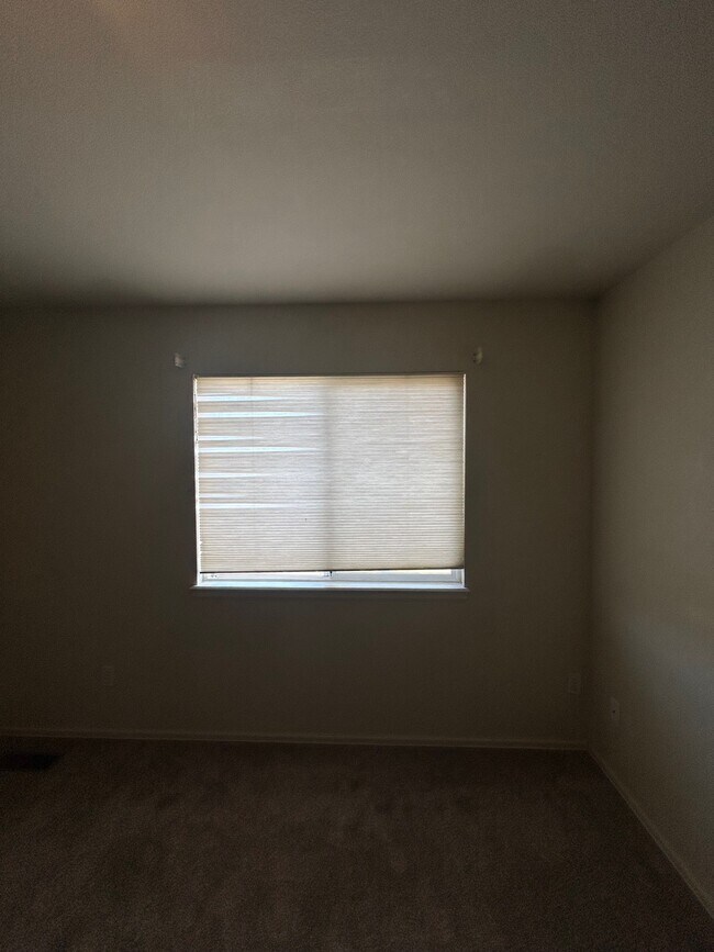 Building Photo - 9060 Strand Way