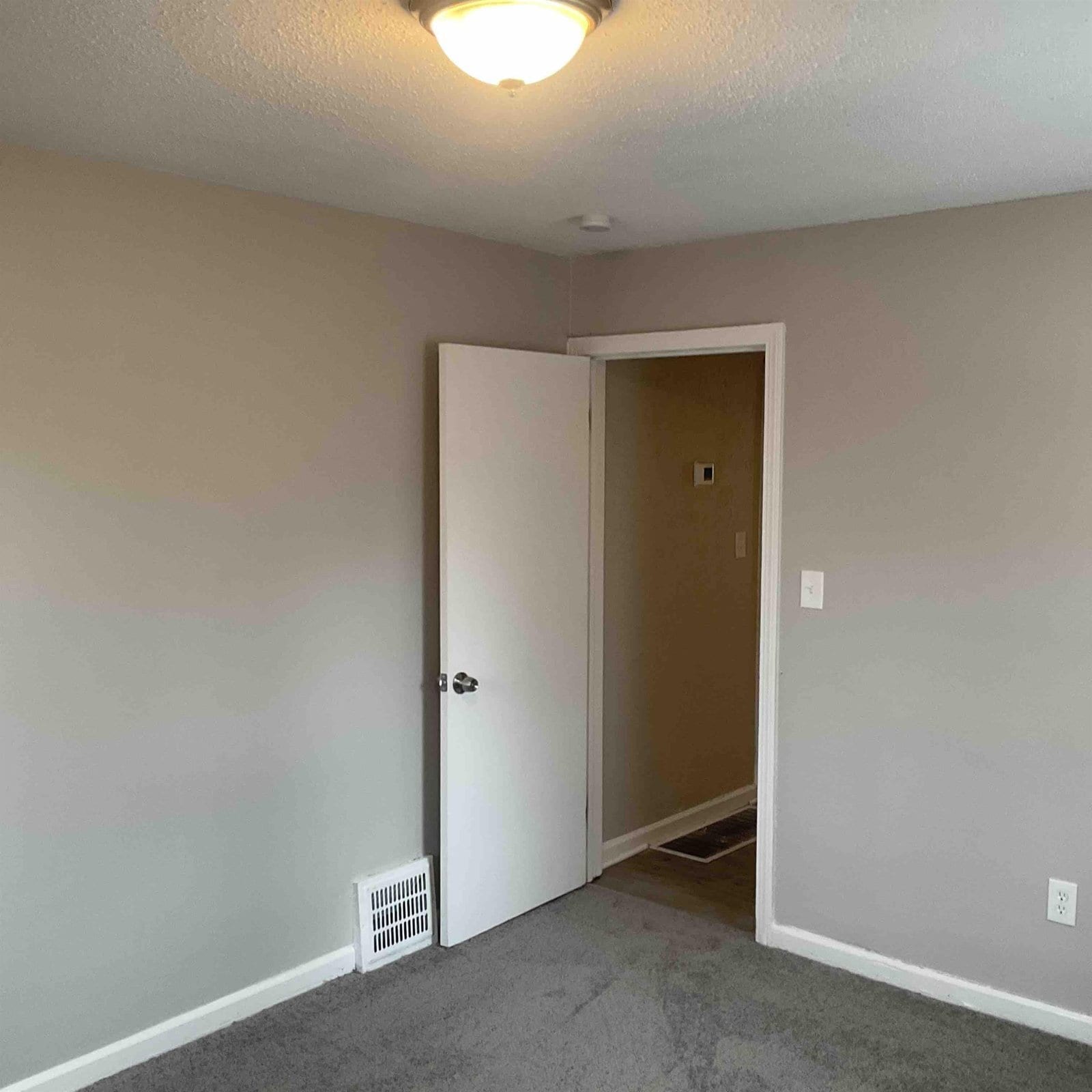 Building Photo - 7229 Virginia Ave