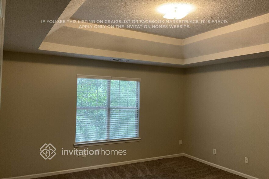 Building Photo - 5725 Crystal Springs Way