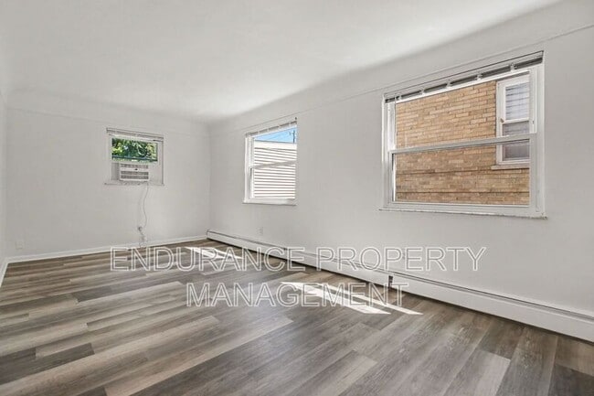 Building Photo - 1932 Truitt Ave
