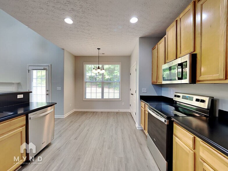 Building Photo - 9221 Altridge Dr