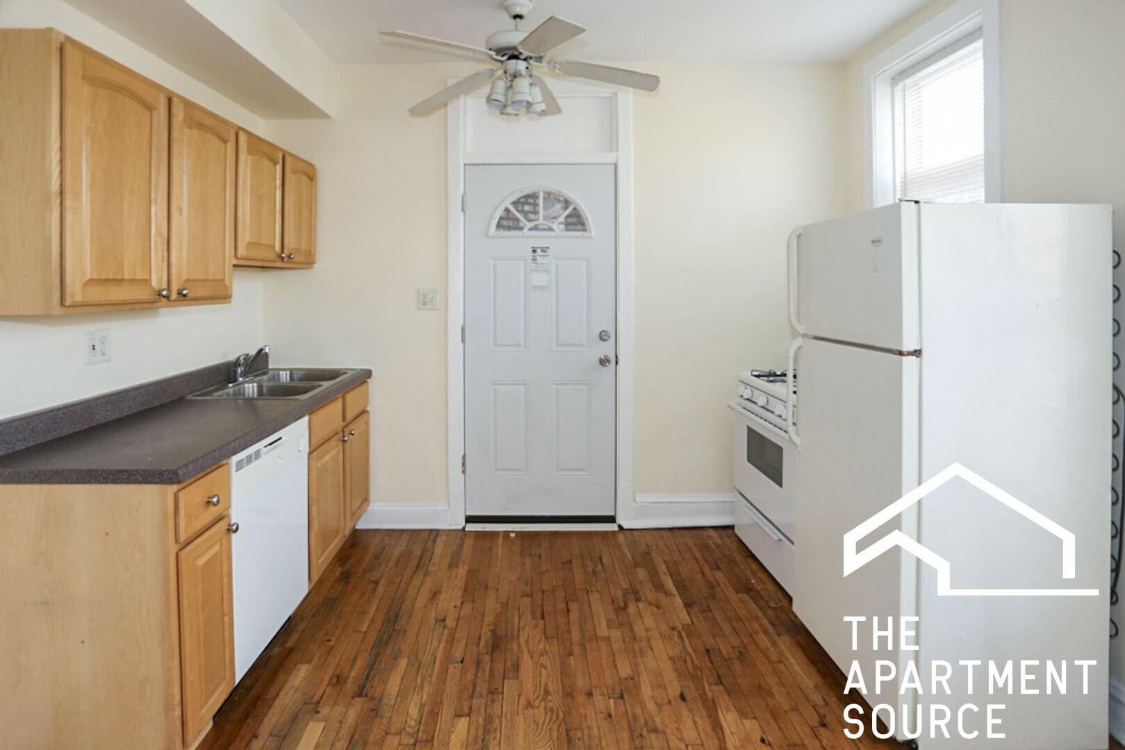 Building Photo - 3525 N Broadway St