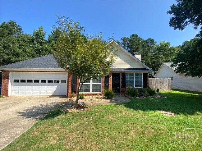 Primary Photo - 312 Tall Pine Ln