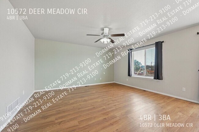 Building Photo - 10572 Deer Meadow Cir