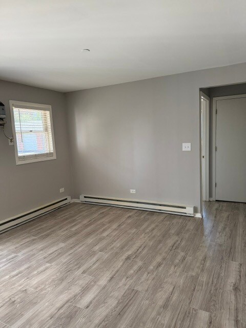 Building Photo - 1354 Cunat Ct