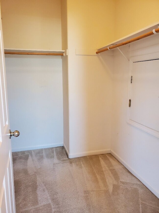 Building Photo - Charming Home For Rent in Folsom