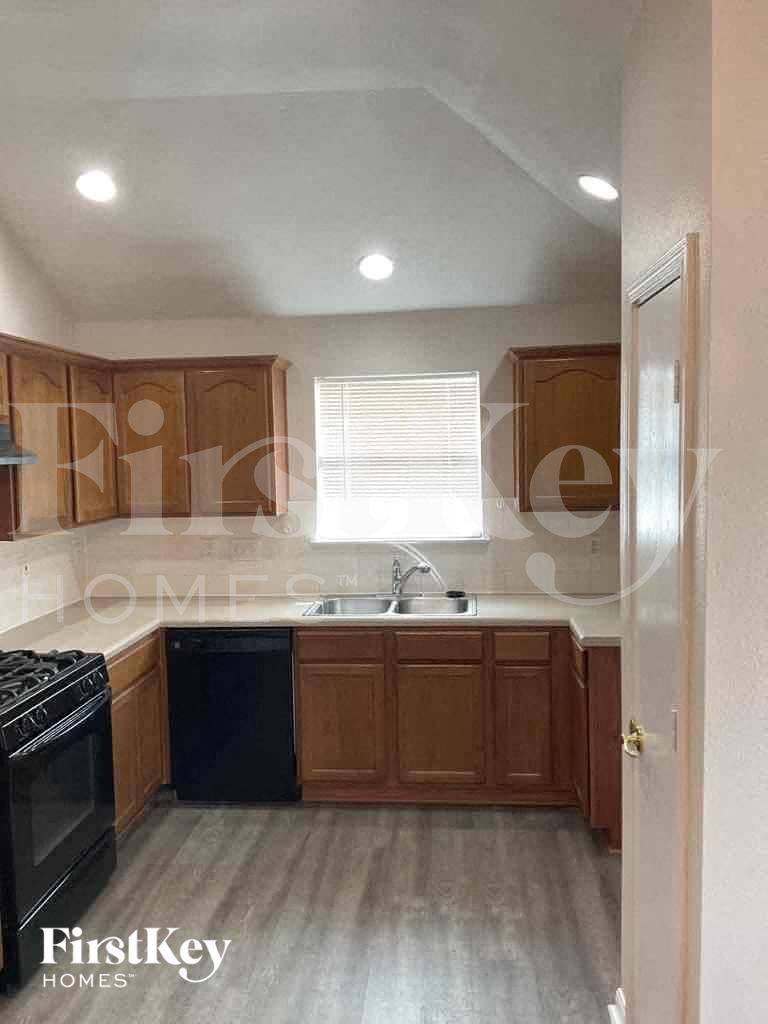 Building Photo - 8422 Cherisse Dr