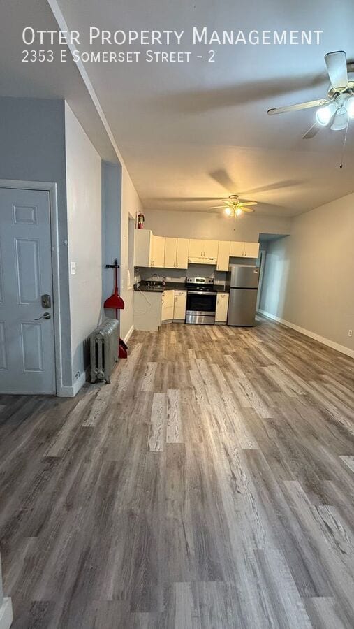 Building Photo - 2353 E Somerset St