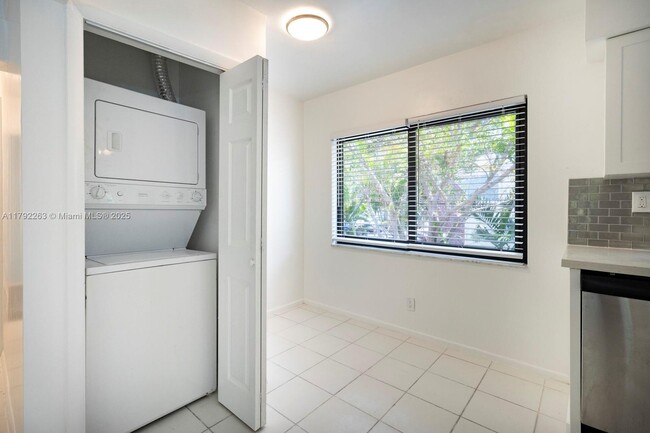 Building Photo - 1790 Harbour Inlet Dr