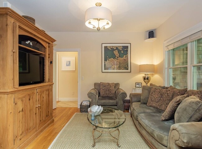 Building Photo - 30 Towhee Trail