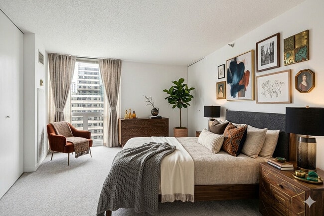 Building Photo - 200 N Dearborn St