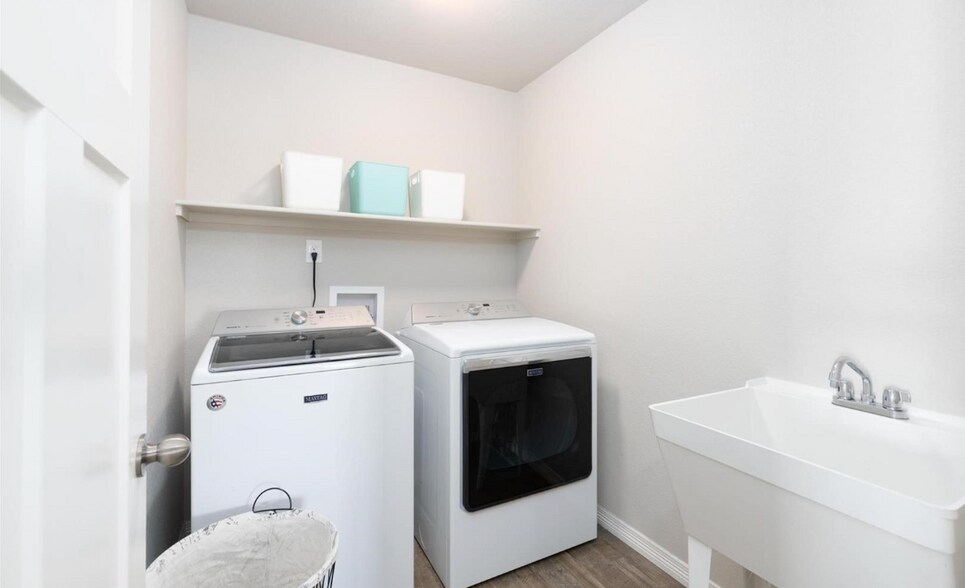 Building Photo - 9709 Quietwalk Ln