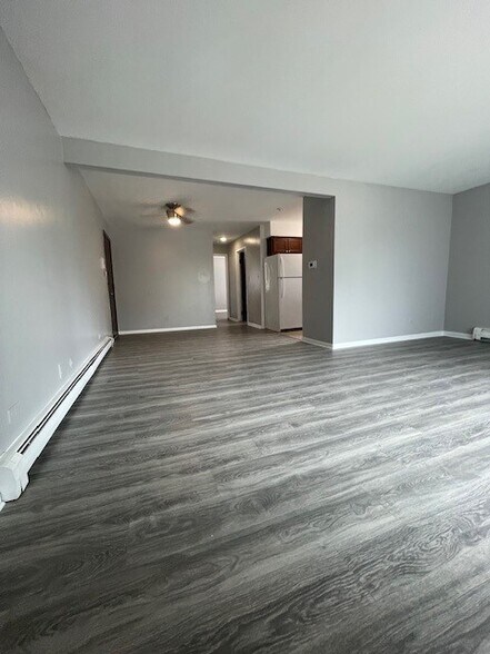 Living/Dining - 700 65th St