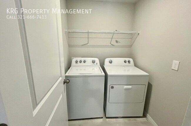 Building Photo - 5029 S Rosebud Cir