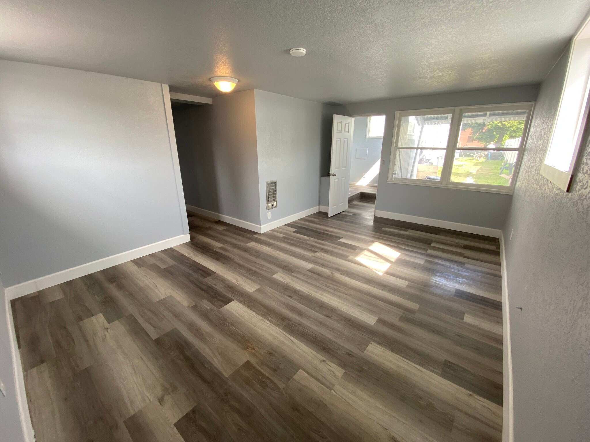 Building Photo - 612 Idaho St