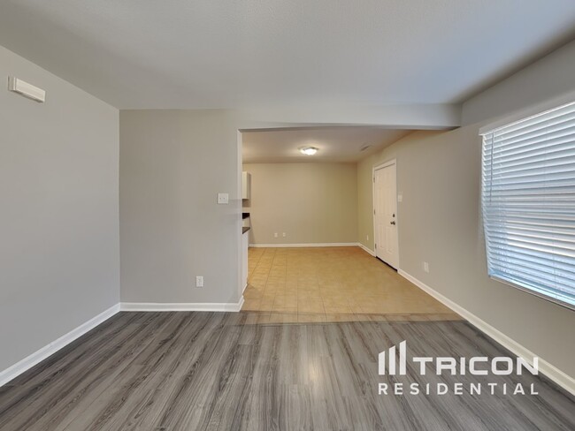 Building Photo - 6153 Salamander Run Ln