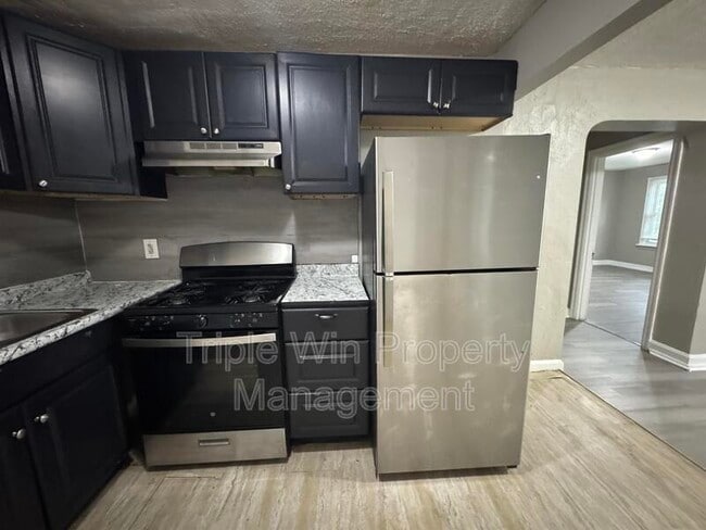 Building Photo - 2139 Kappel Dr