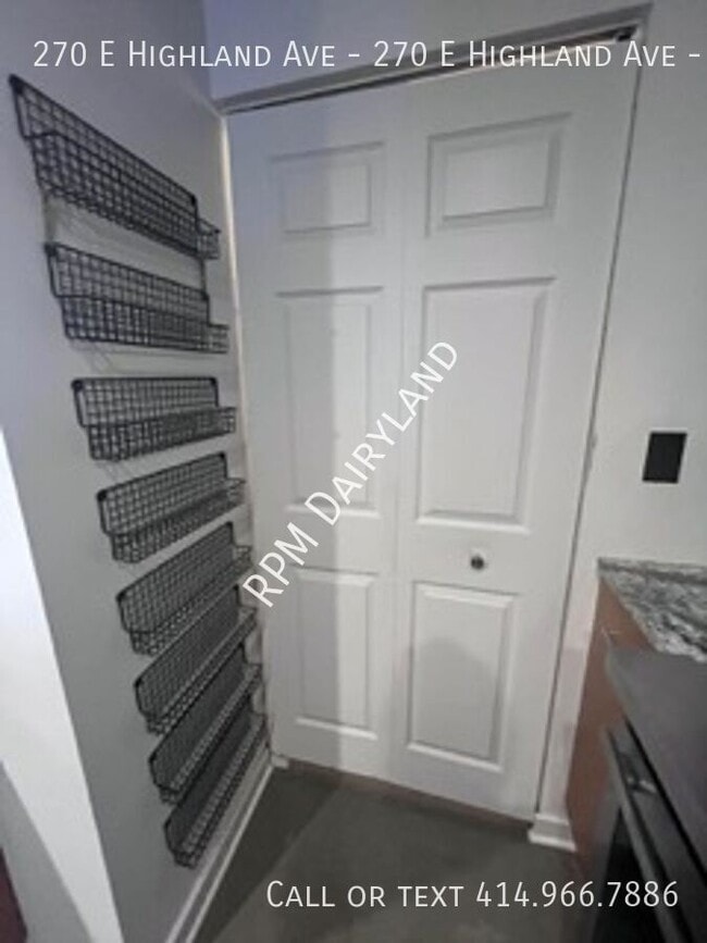 Building Photo - 270 E Highland Ave