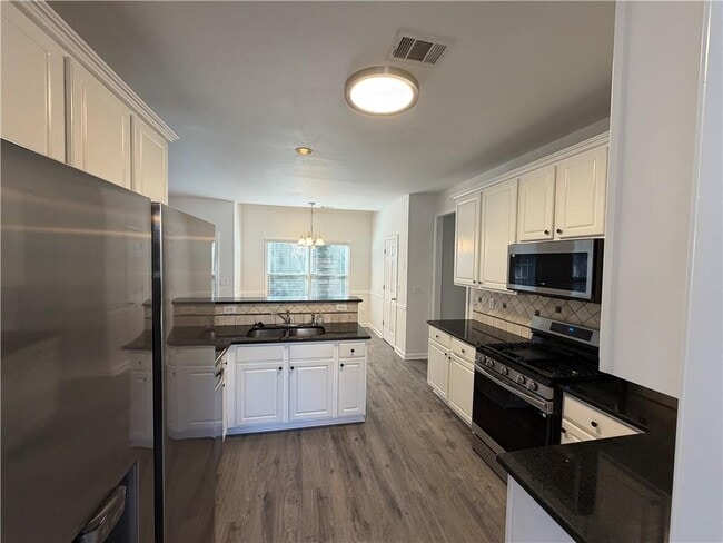 Building Photo - 505 Summer Breeze Ct.