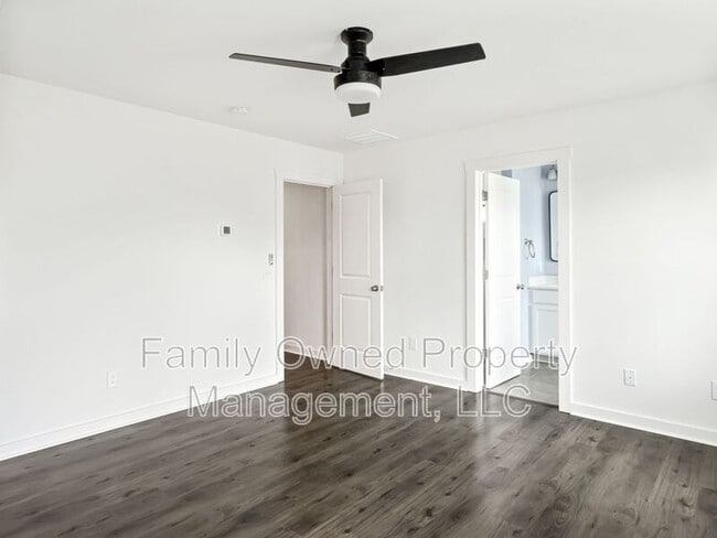 Building Photo - 187 Surfbird Rd