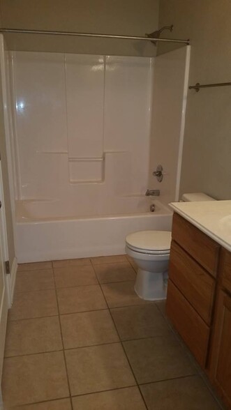Building Photo - 3103 Wagon Trail Dr