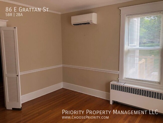 Building Photo - 86 E Grattan St