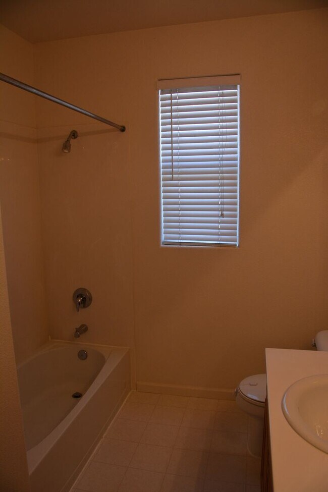 Building Photo - Antioch Dallas Ranch/Lone Tree area 4 bedroom, 3 bath home for rent