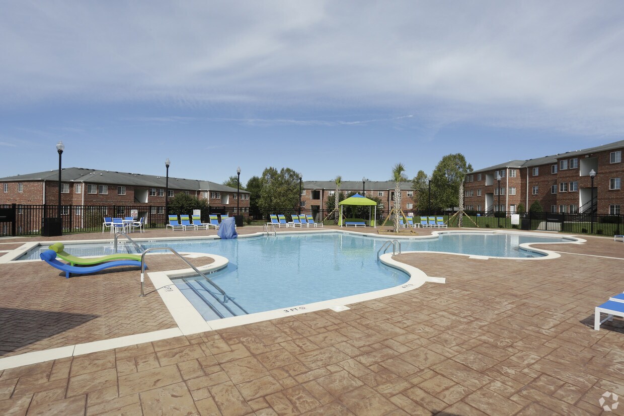 Ascot Point Village Apartments Asheville Nc Apartment Finder