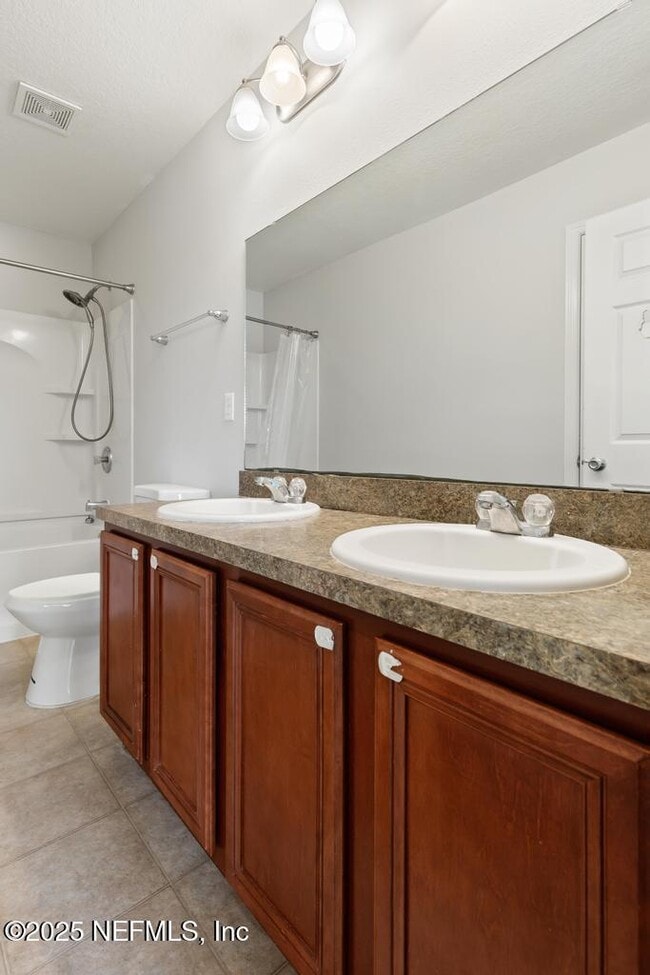 Building Photo - 6019 Bartram Village Dr