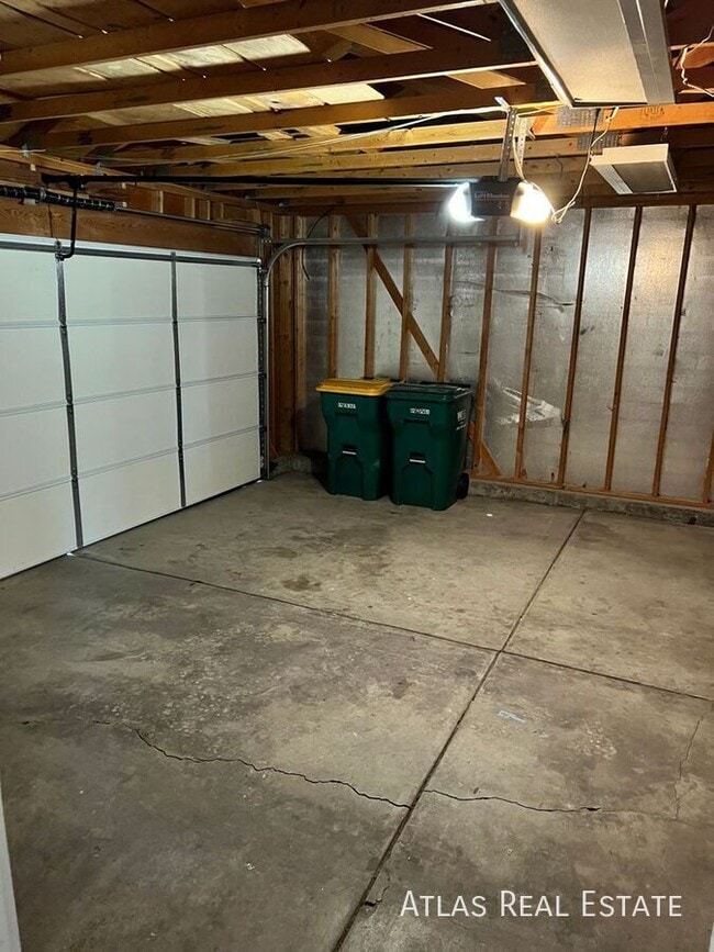 Building Photo - 5361 S Truckee Ct