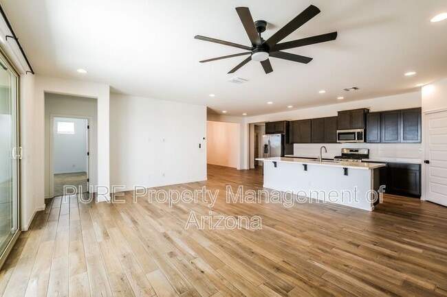 Building Photo - 10163 W Crittenden Ln