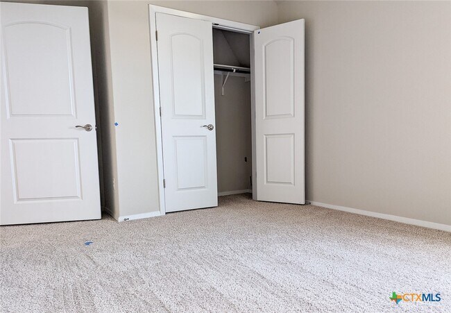 Building Photo - 139 Spiny Lizard Ln